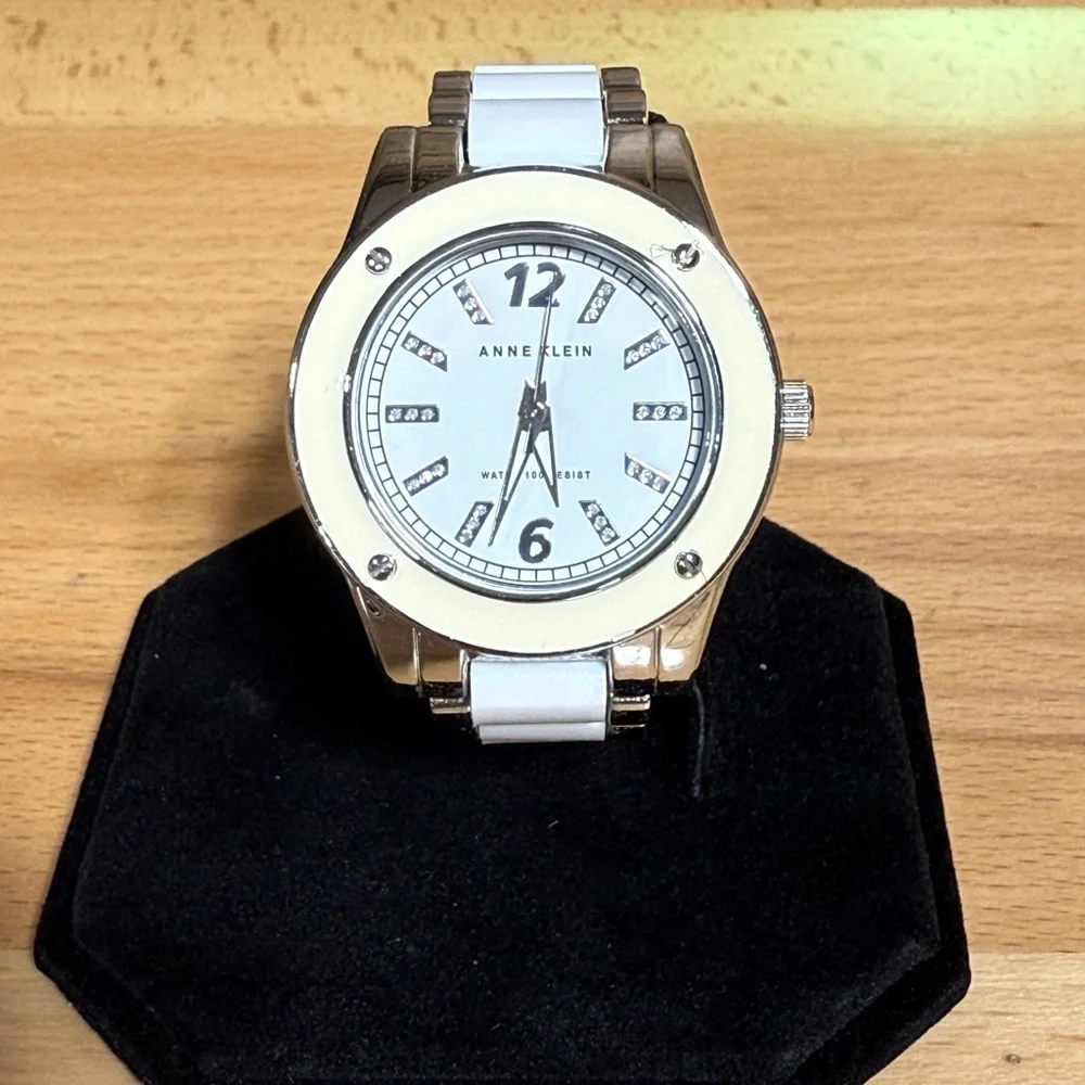 Anne Klein Silver-Tone Men's Watch with White Accents Y2K
